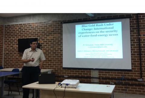 VISITA DE PROFESSOR DA TAMU AO PGEA